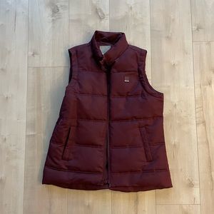 BENCH maroon vest size medium